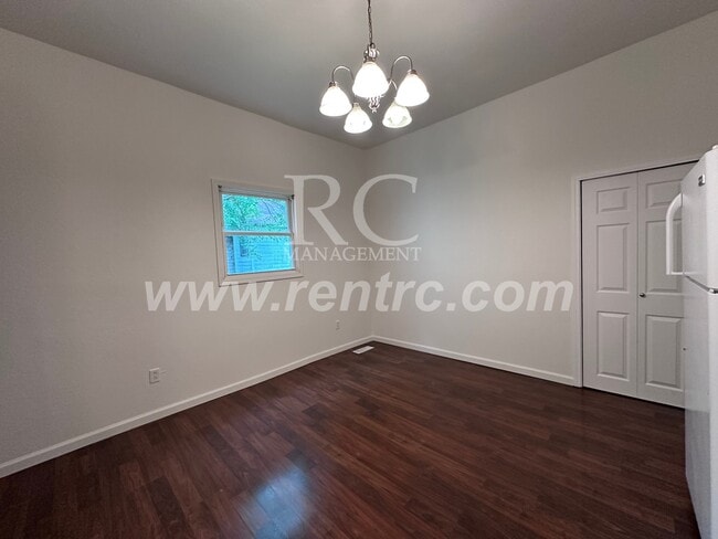 Photo - 702 Sandusky-