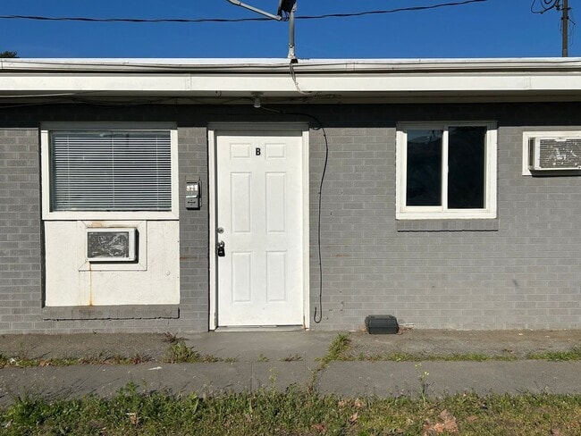 Building Photo - 928ru Unit 928ru - B