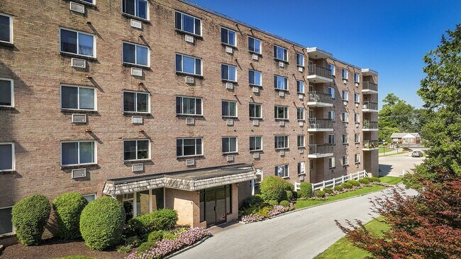 Exterior - Norriton East Apartments