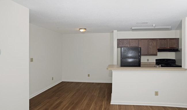 Dinning Room (2BR) - Peters Creek Apartments - Tax Credit