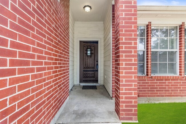 Photo - 9130 Reagan Meadow Ct