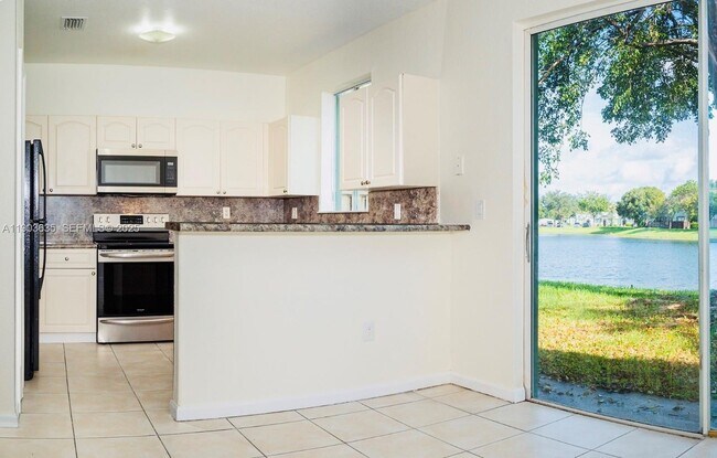 Photo - 2831 SE 15th Rd Unit 87