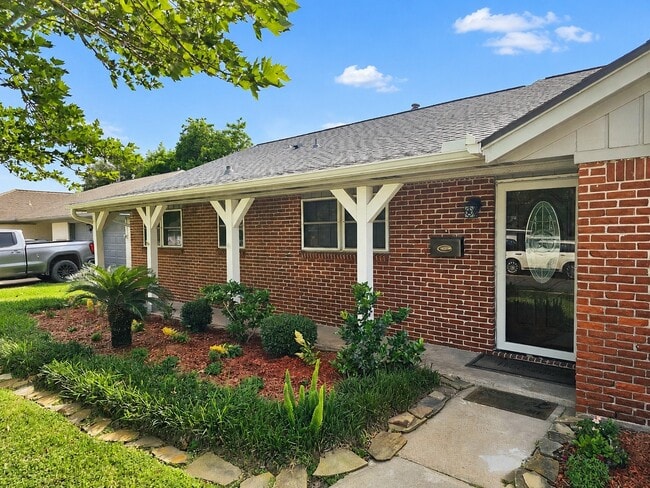 Photo - 802 James Ave
