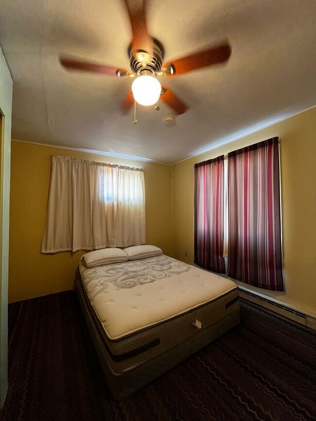Photo - Furnished 1 bed 1 bath house located