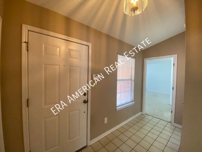 Photo - 4032 Leesway Cir