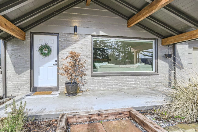 Photo - 6106 SE Riverside Dr