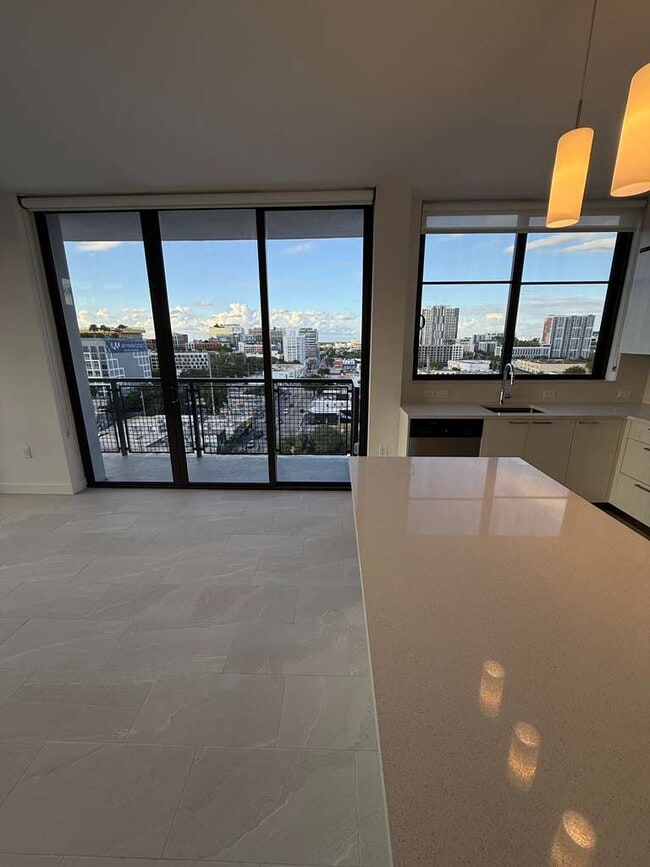 Photo - 79 NW 31st St Unit B21