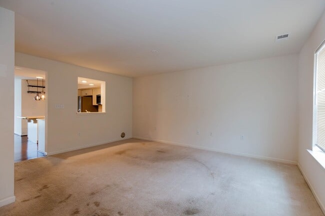 Photo - 3 Bed, 2.5 Bath, Townhome in Ranson, WV