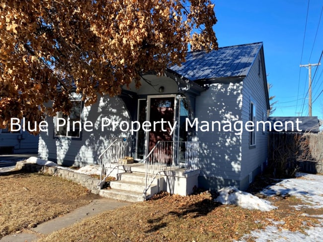 Building Photo - 495 12th St Rental