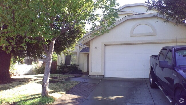 Building Photo - 737 Monte Carlo Dr Rental