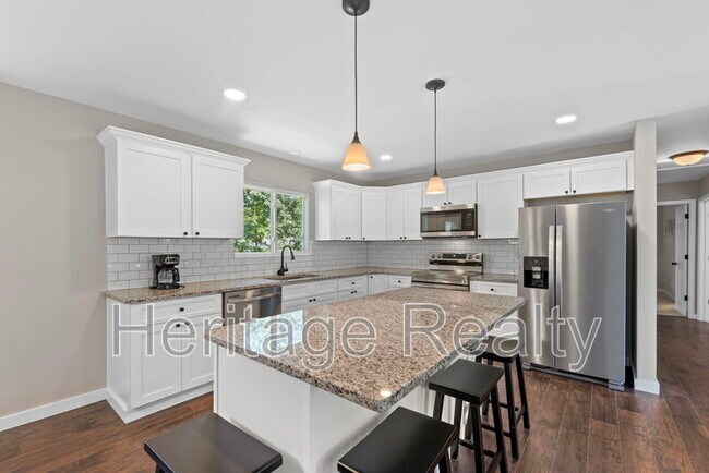 Photo - 12025 W Kingsgate Rd