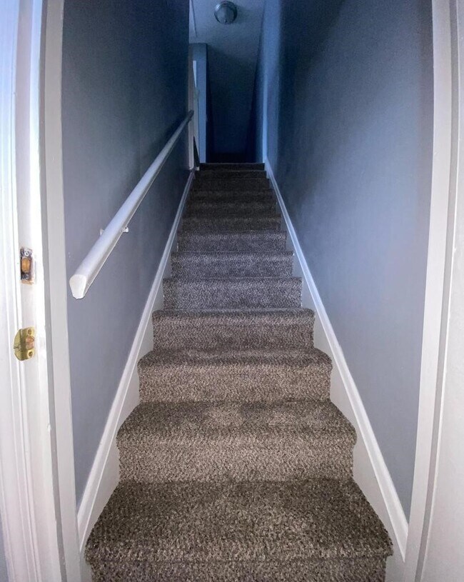 Photo - 1500 Edison Hwy Unidad 2