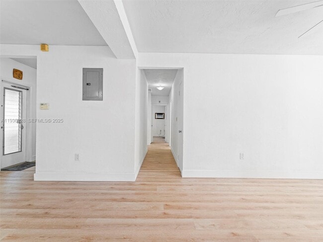 Photo - 515 SW 63rd Ave