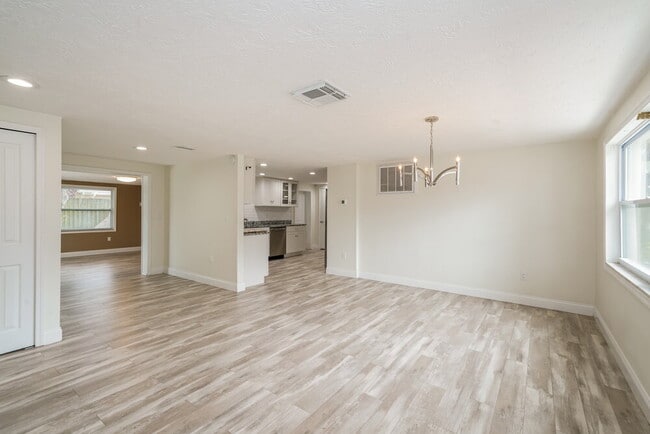 Photo - 4045 Grayton Dr Casa