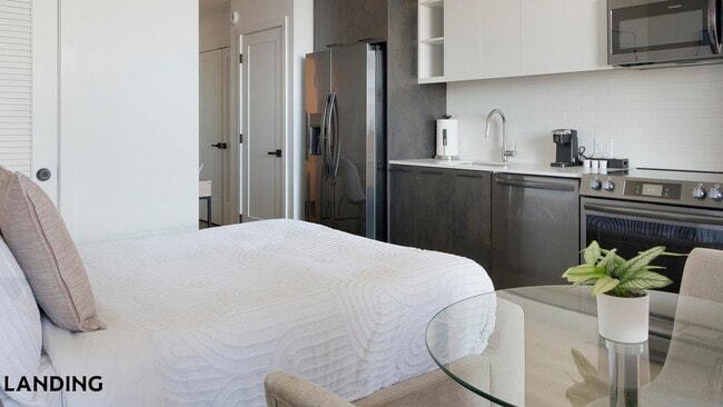 Photo - 632 Howard Rd SE Unidad 634