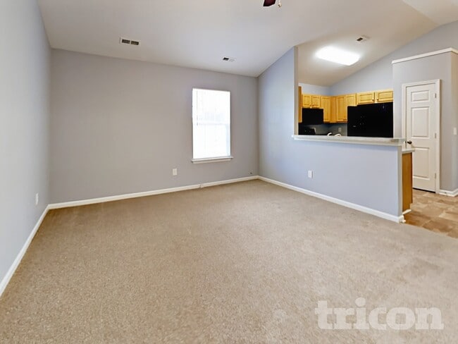 Photo - 930 Valley Ridge Rd