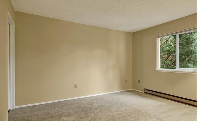 Photo - 12450 NE 130th Ct Unidad F303