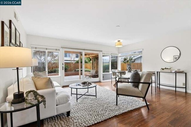 Photo - 3409 Loreto Dr