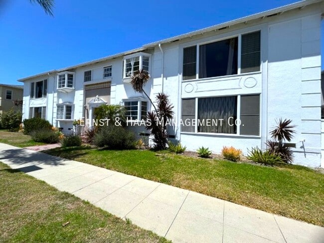 Building Photo - 311 Bay Shore Ave Unit 12