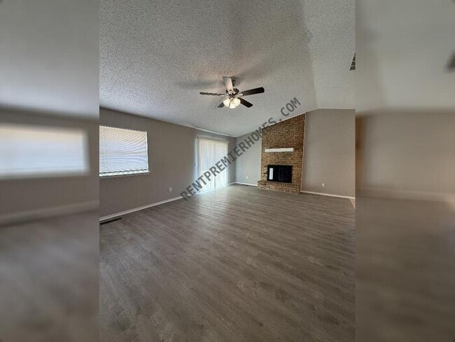 Photo - 608 SW 23rd St