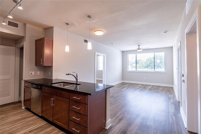 Photo - 3016 Guadalupe St Unit 208