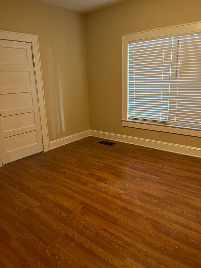 Photo - 2908 Saint Johns Ave