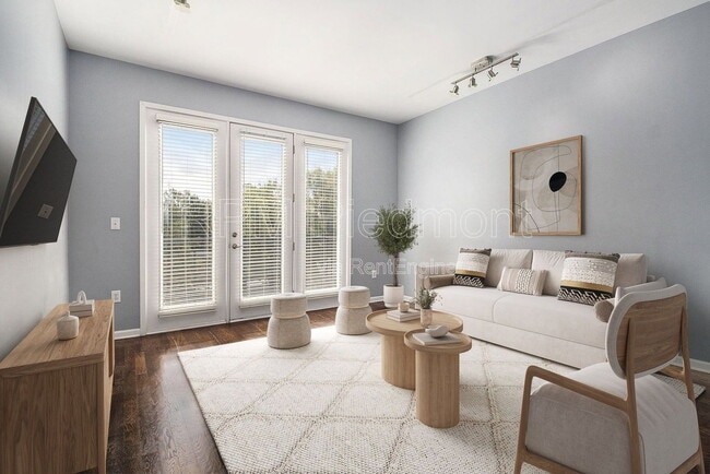 Building Photo - 5300 Peachtree Rd Unit 3306