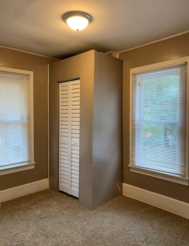 Photo - Spacious 4 Bedroom, 2 Bath Two-Story Home