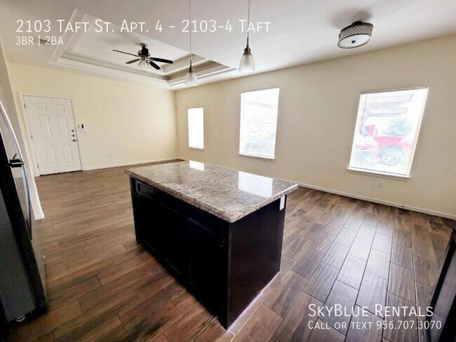 Photo - 2103 Taft St Unit 2103-4 Taft