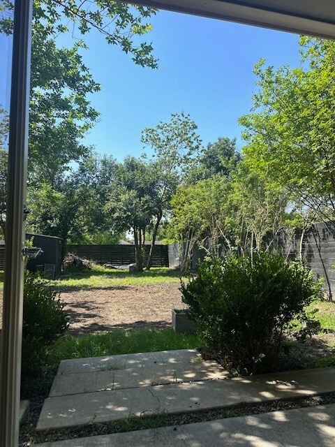 Photo - 62 Meadow Lea Dr