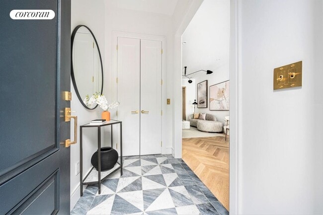 Photo - 158 W 136th St