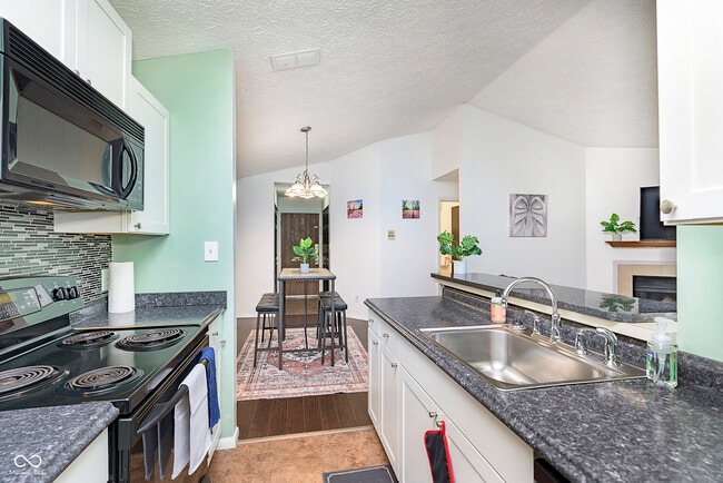 Photo - 4351 Village Pkwy Cir W Unit 9