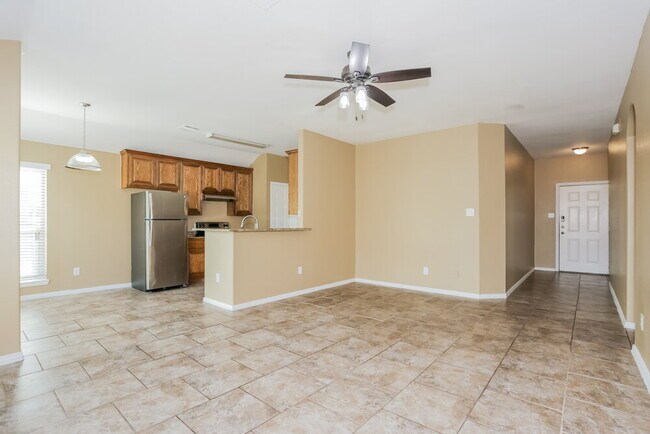 Photo - 1901 Belshire Ct