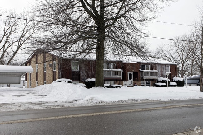 Building Photo - 130 Frana Clara St