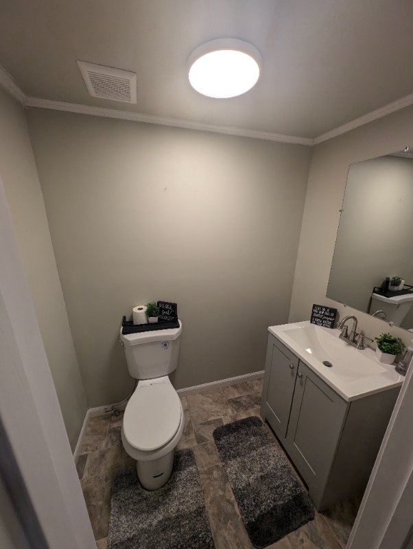 2322 Chevy Chase Ln