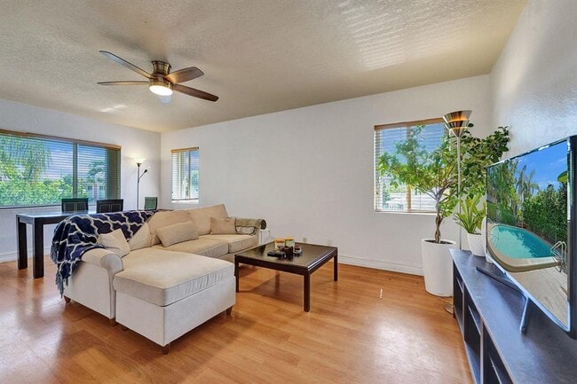 Photo - 1423 Holly Heights Dr Unit 12