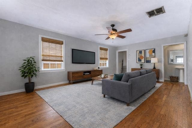 Photo - 4527 Capitol Ave