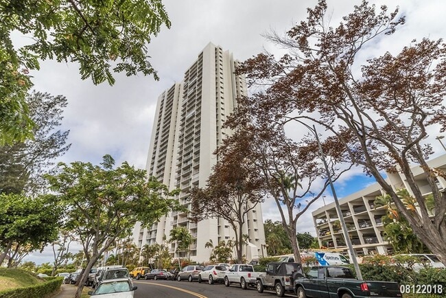 Building Photo - RARELY AVAILABLE PEARL TWO CONDO IN AIEA 1...