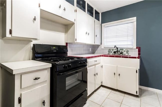 Photo - 709 W 26th St Unidad 1