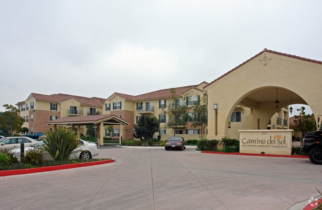 Photo - Camino Del Sol Apartments
