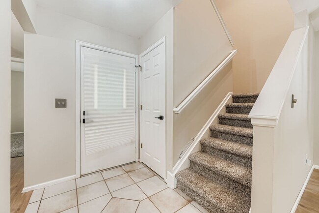 Photo - Stylish Townhome with Loft, Fireplace & Ga...