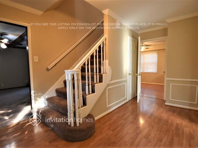 Photo - 1406 Saddlecreek Dr