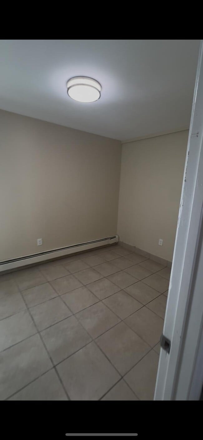 Photo - 250 Hancock Ave