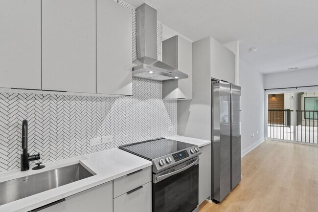 Photo - 2500 Longview St Unit 1