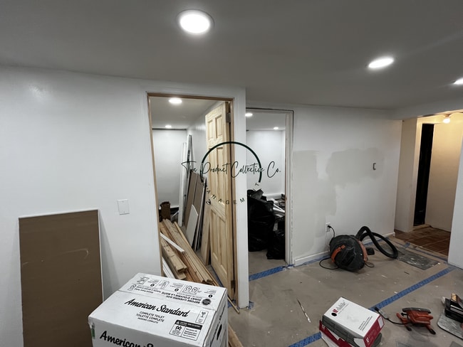 Photo - 125 E 39th St Unit 1