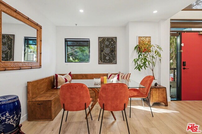 Photo - 700 Main St Unit 5