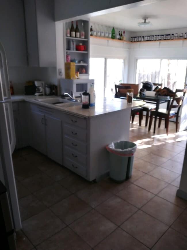 Photo - 2524 Mapleton Ave