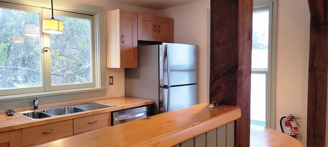 Photo - Lovely Remodeled 3BR/2Bath House in Vergennes - Convenient to Middlebury & Burlington