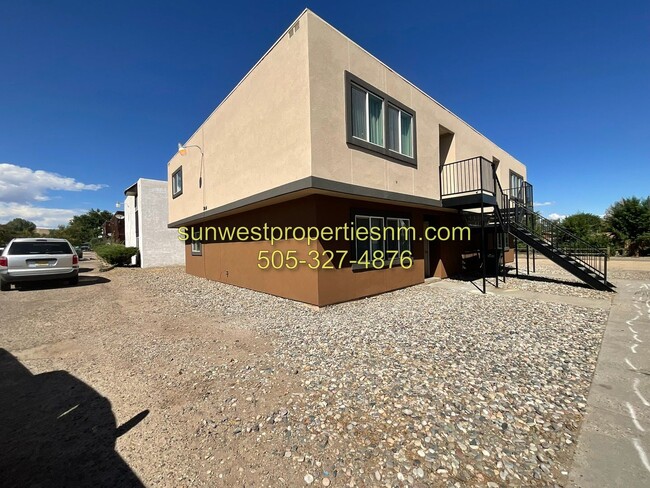 Building Photo - 2014 N Tucker Ave Unit #4 Rental