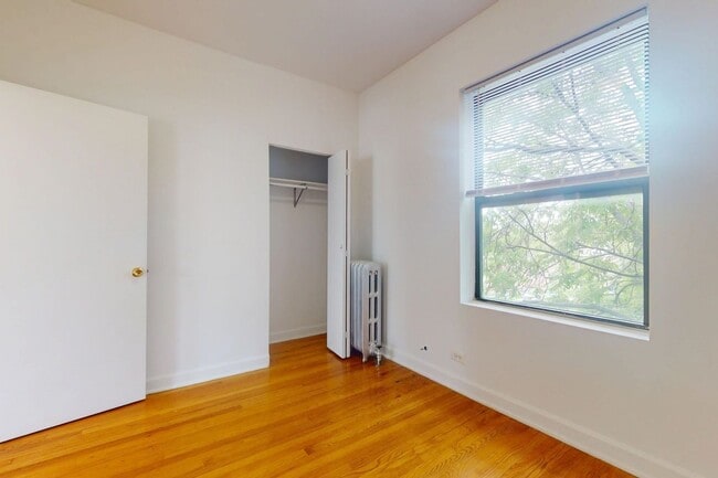Photo - 5415 S. Woodlawn Avenue